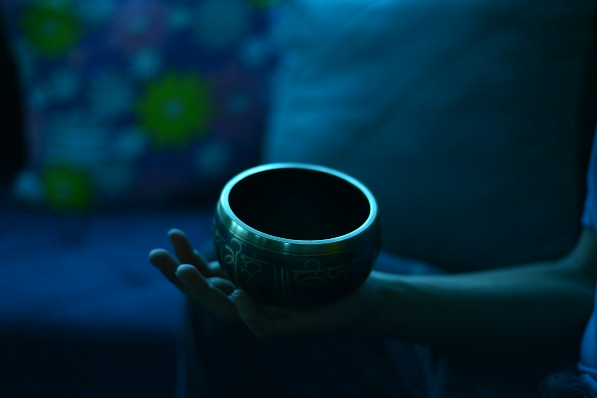 Blue and white Ming-inspired tea cup set